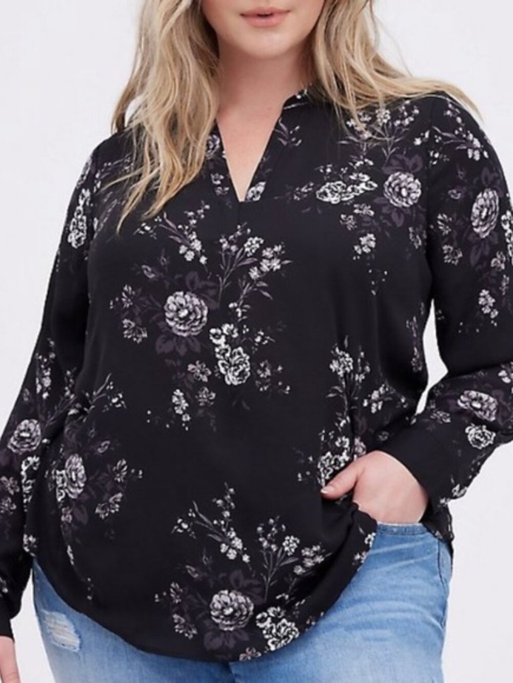 Torrid Plus Size Blouse Georgette Floral Black V-neckline Long Sleeve Top 3X